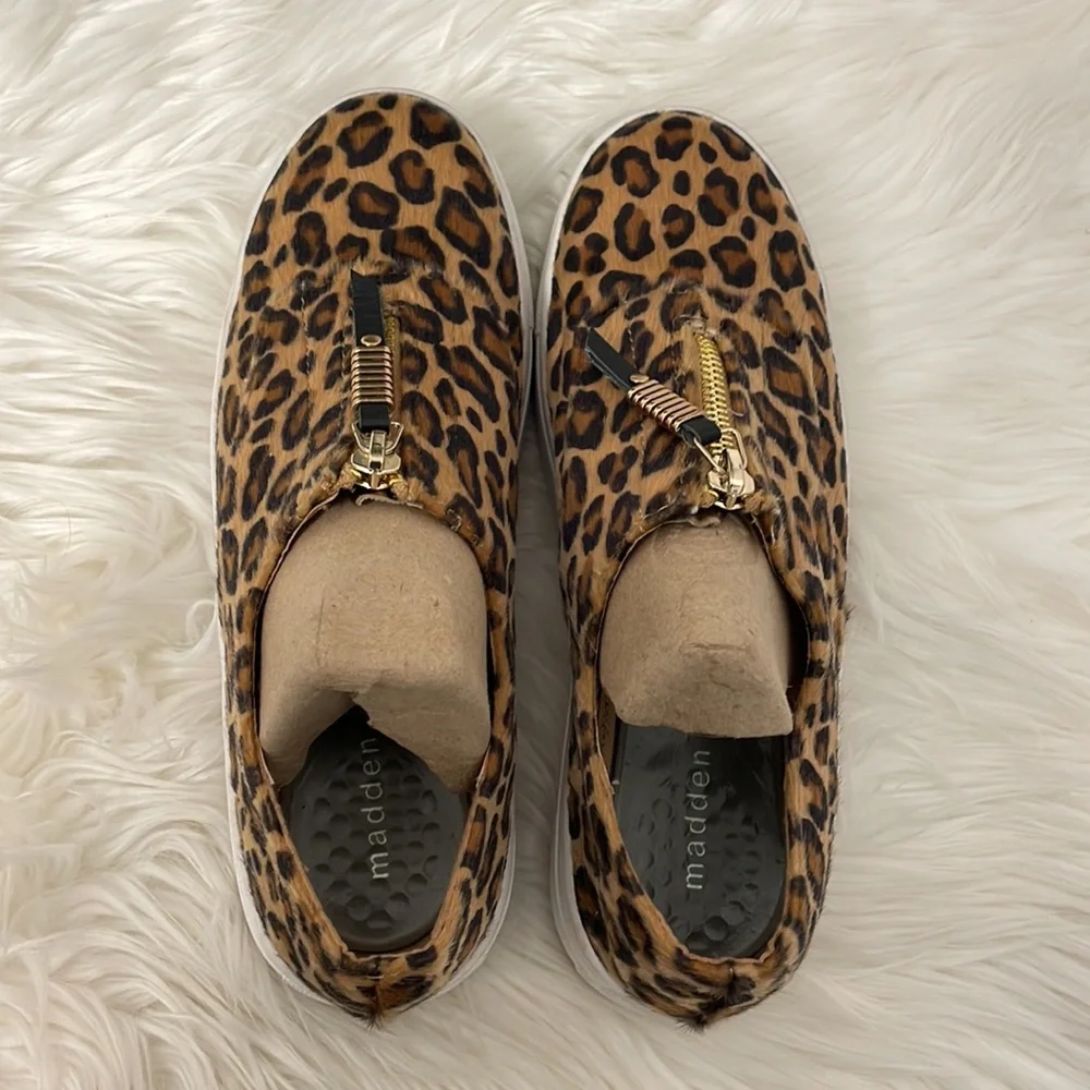 Madden Girl Kudos Zip Up leopard print sneakers 🐆 - Picture 5 of 6